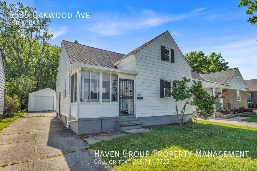 5535 Oakwood Ave - Photo 2 of 24