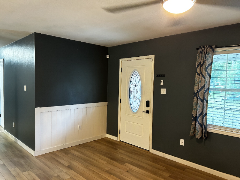 1005 Nichols St - Photo 3 of 19