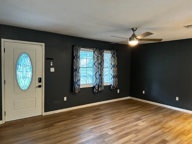 1005 Nichols St - Photo 5 of 19