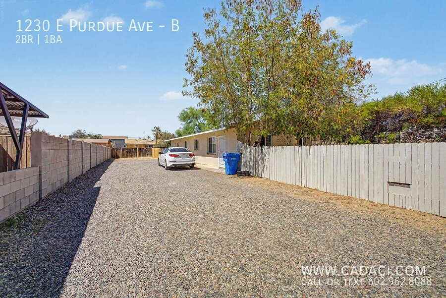 1230 E Purdue Ave #B - Photo 5 of 29
