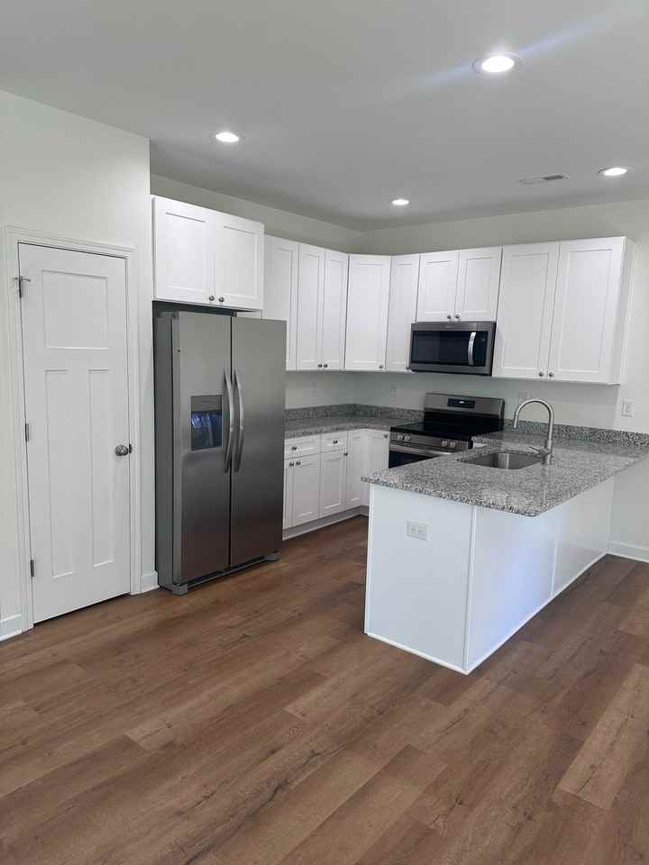 2822 Fay Jones Rd - Photo 2 of 16