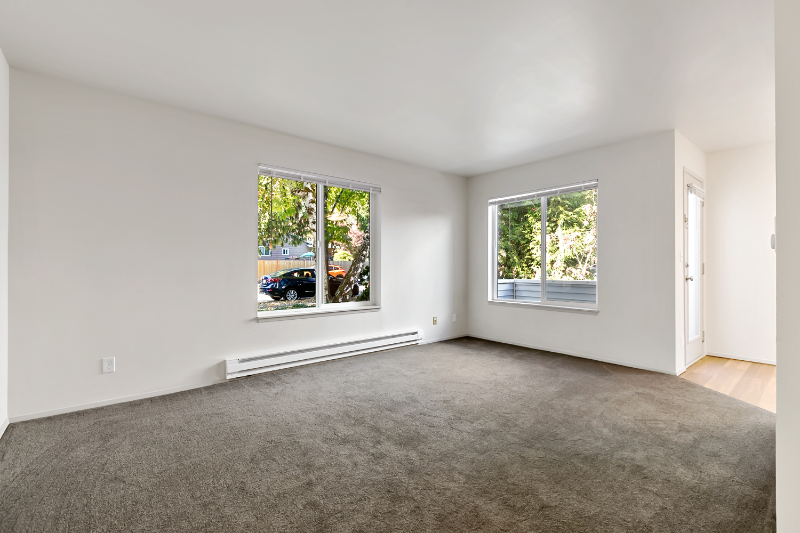 12054 Roosevelt Way Ne - Photo 5 of 18