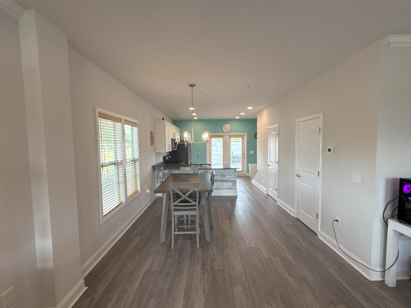 812 Moen Pl #A - Photo 7 of 16