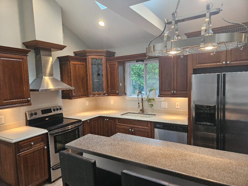 114 N Marsh Rd - Photo 2 of 14