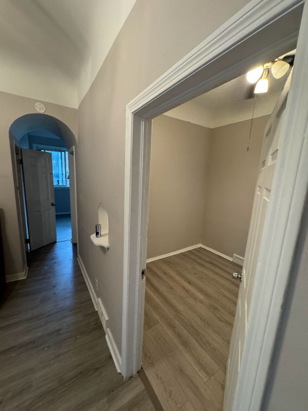 3226 Walton Ave #1 - Photo 5 of 21