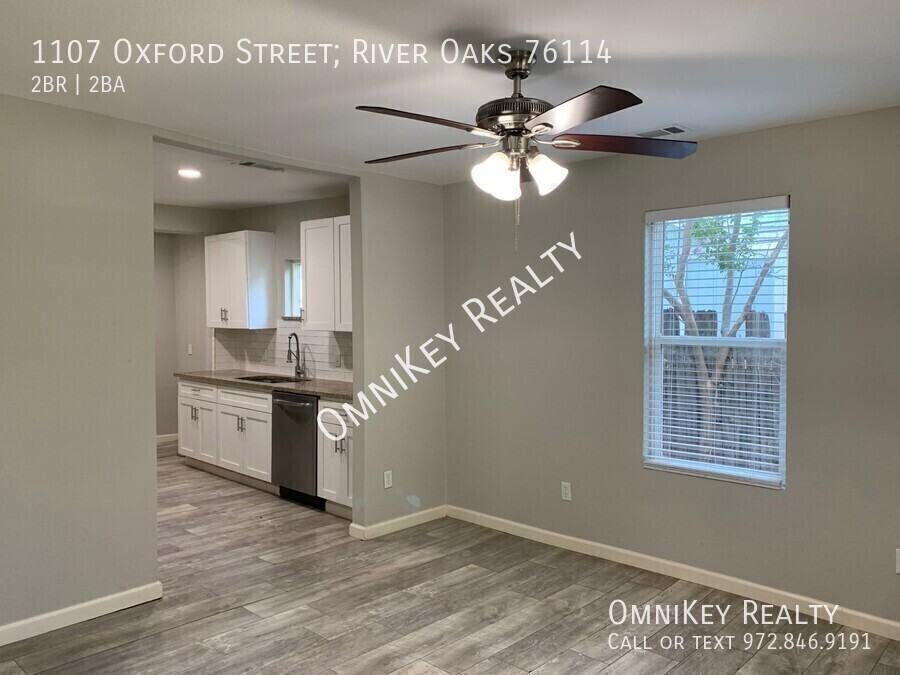 1107 Oxford Street; River Oaks 76114 - Photo 4 of 15