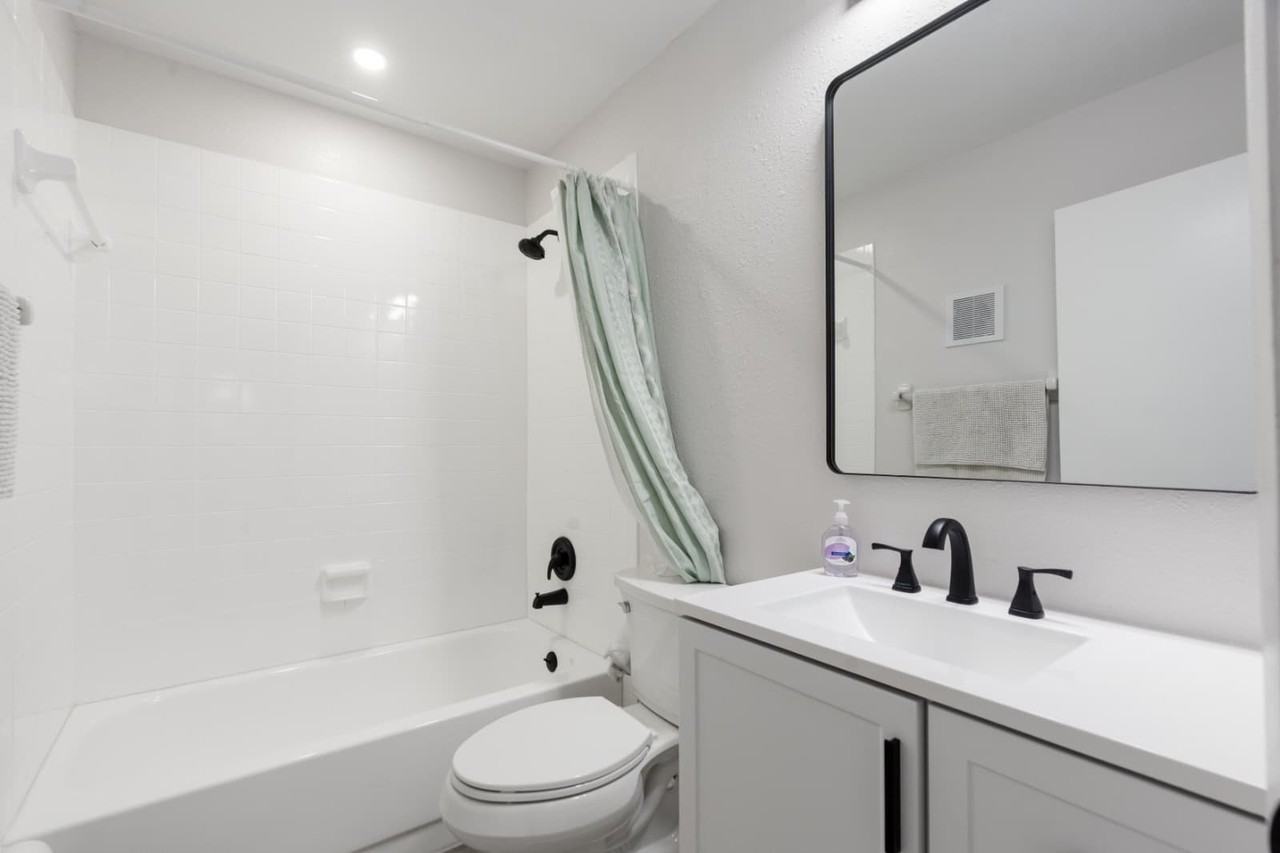 11720 Raintree Village Blvd #D - Photo 2 of 16