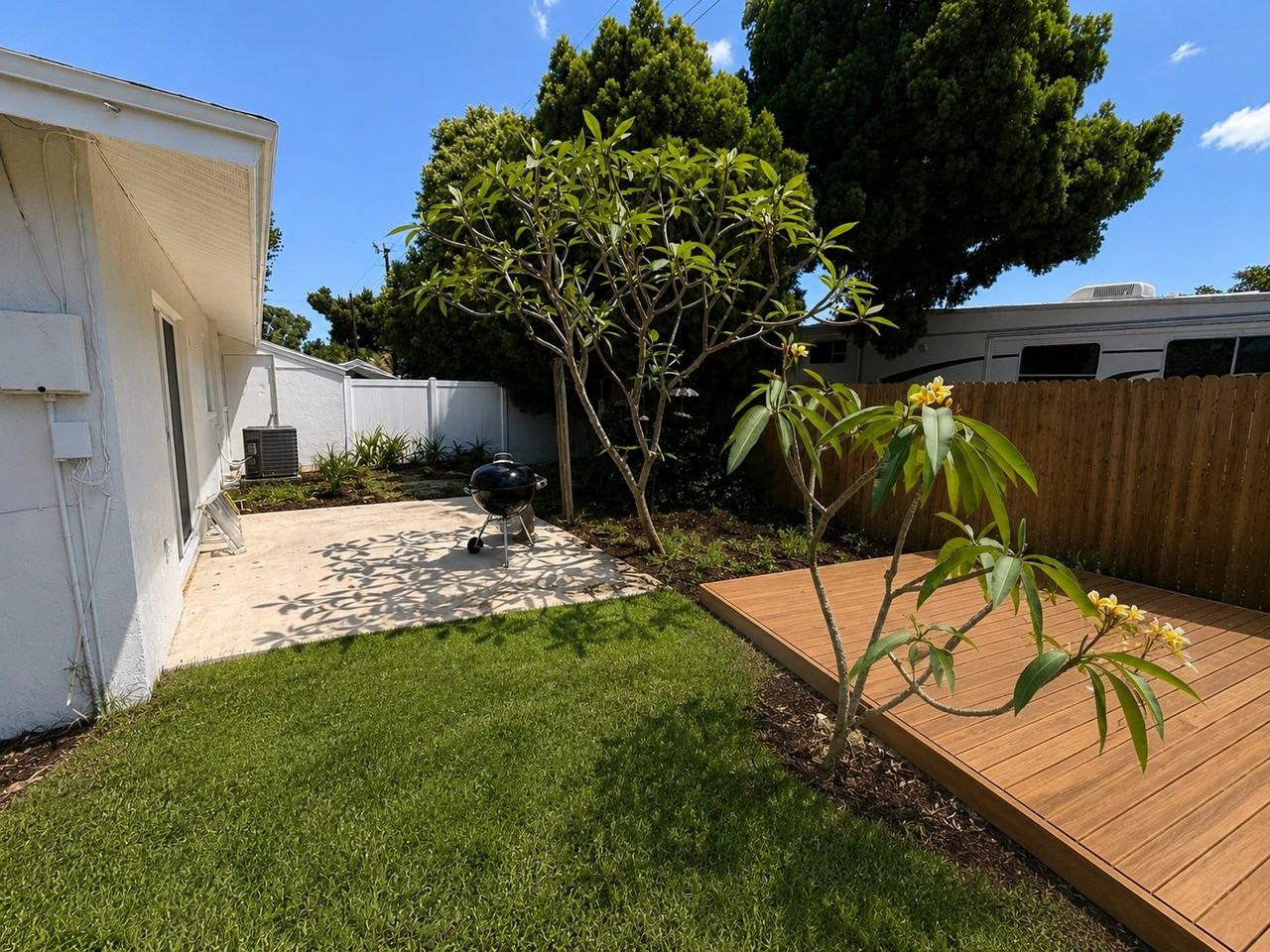 1812 47th Avenue Dr W #1812 - Photo 2 of 9