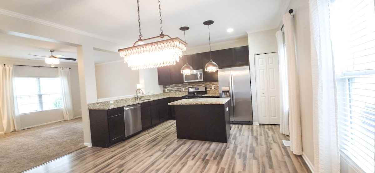 2725 West 127th Lane - Photo 2 of 17