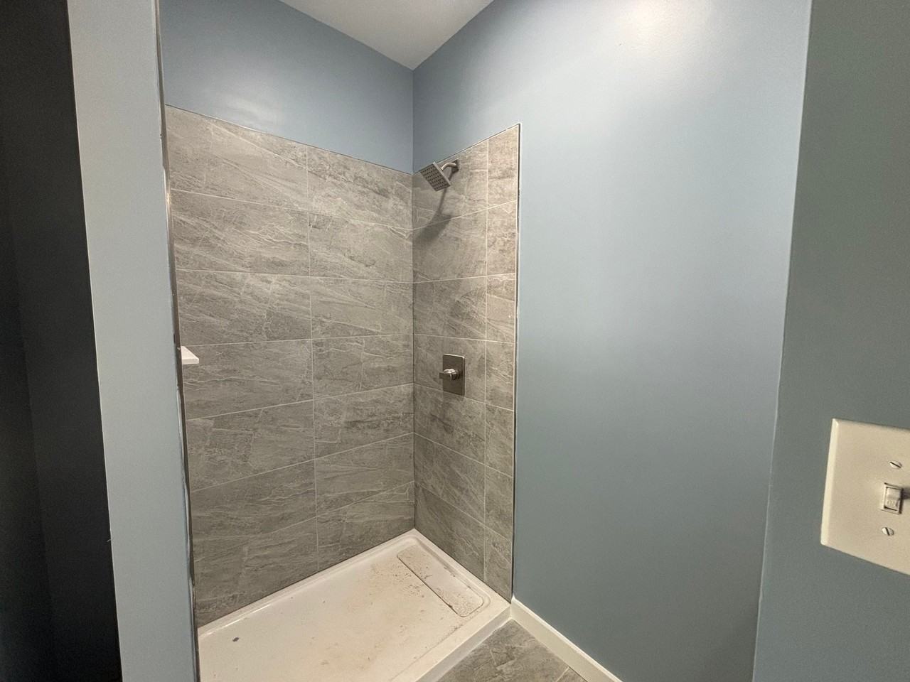 7019 Frost Ave #C - Photo 7 of 8