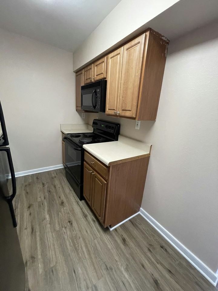 3518 E Richmond Road Unit 15 - Photo 6 of 19