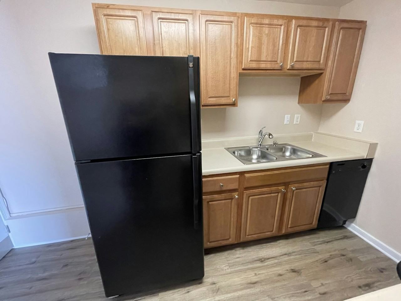 3518 E Richmond Road Unit 15 - Photo 7 of 19