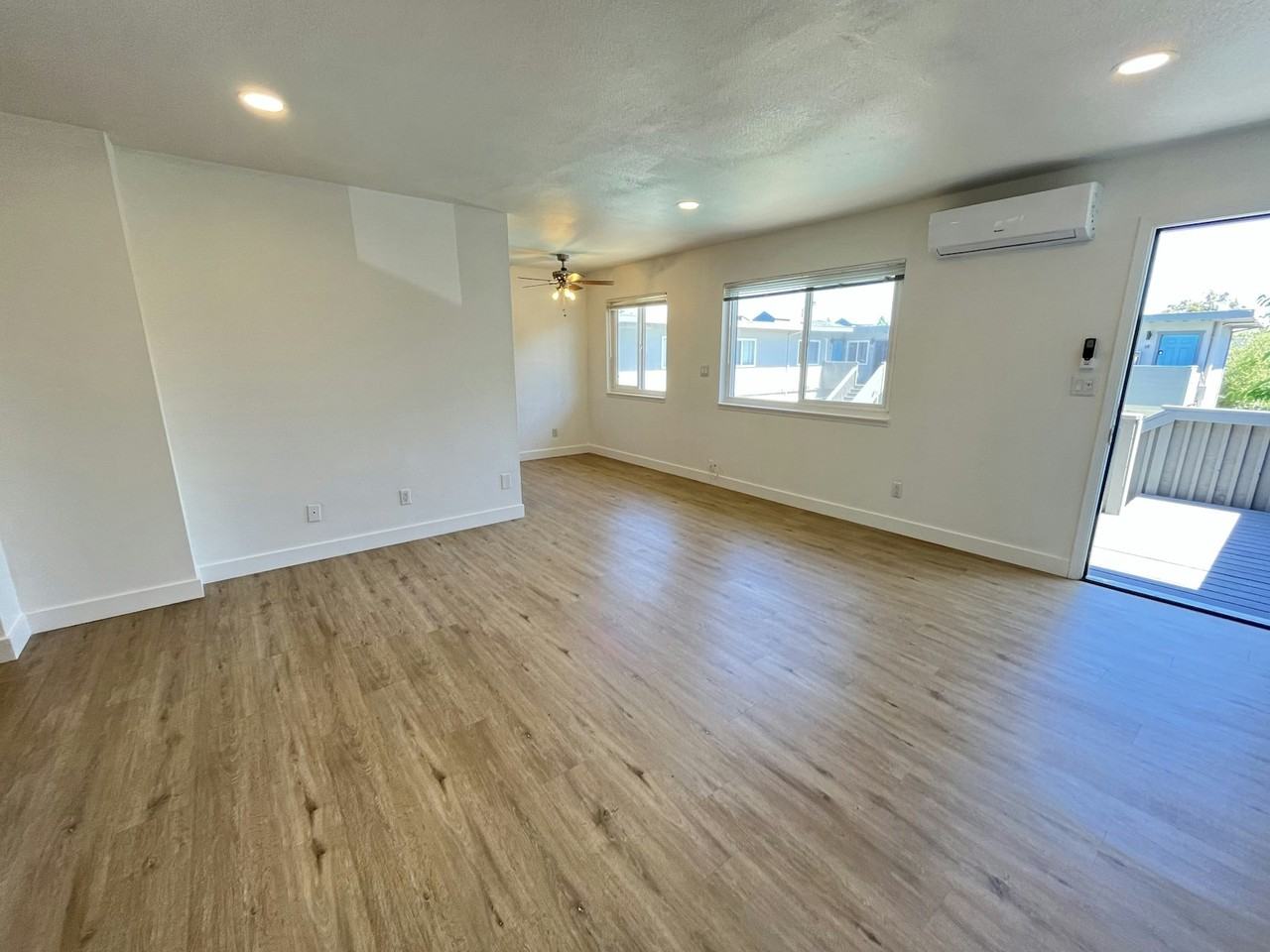 611 San Luisito Way, Unit 8 - Photo 3 of 30