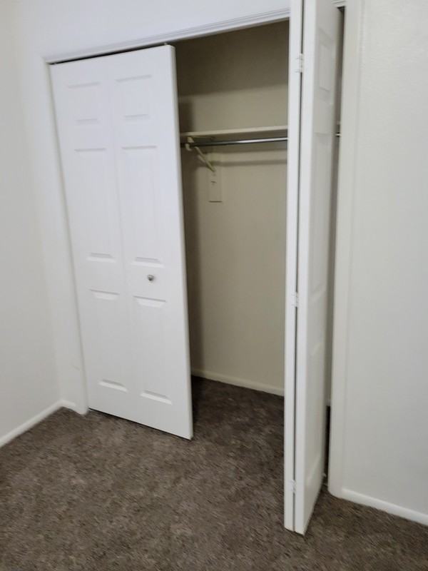 32 Park Cir - Photo 3 of 14
