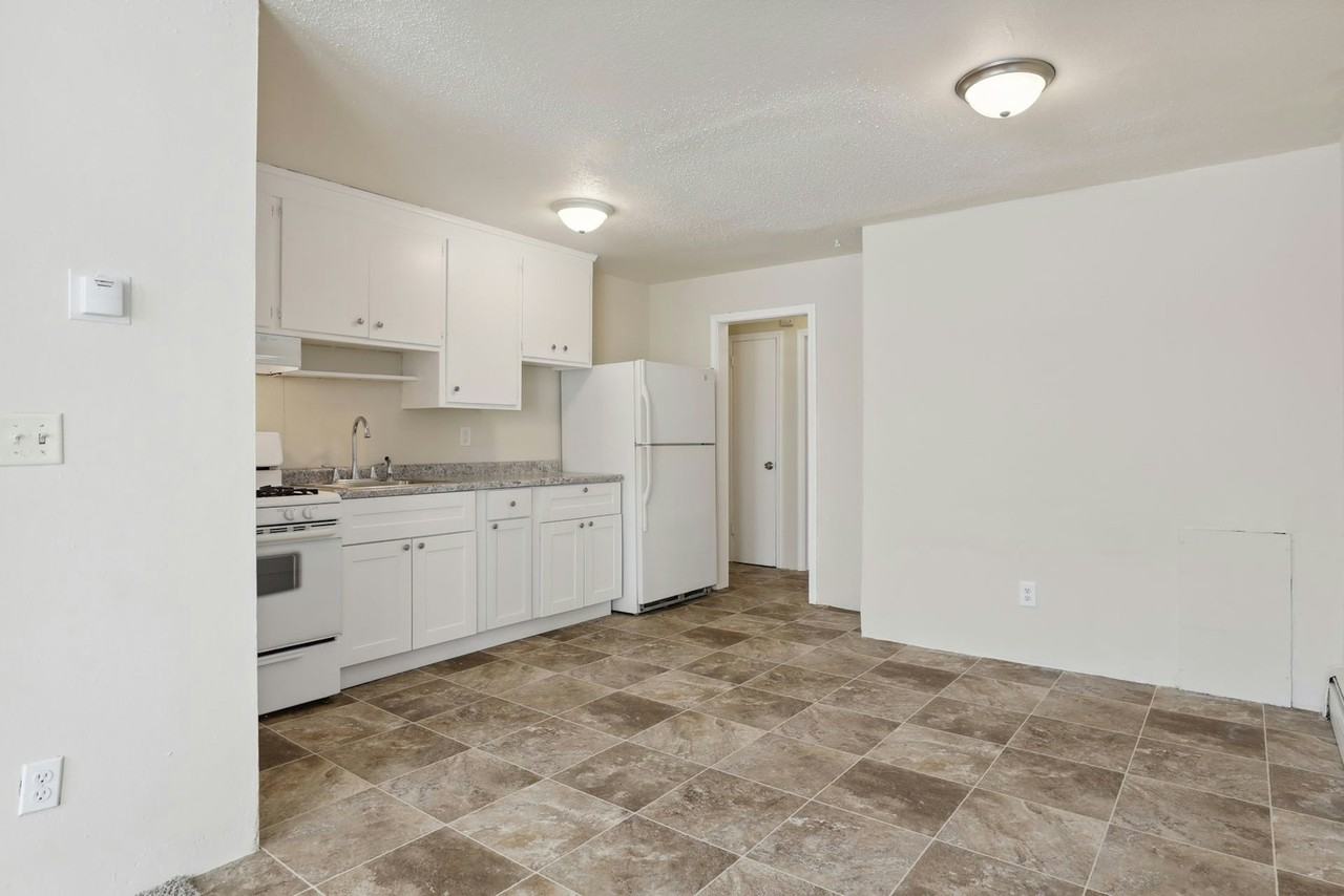 4628 Tyler Street Northeast, Unit 4634-101 - Photo 2 of 5