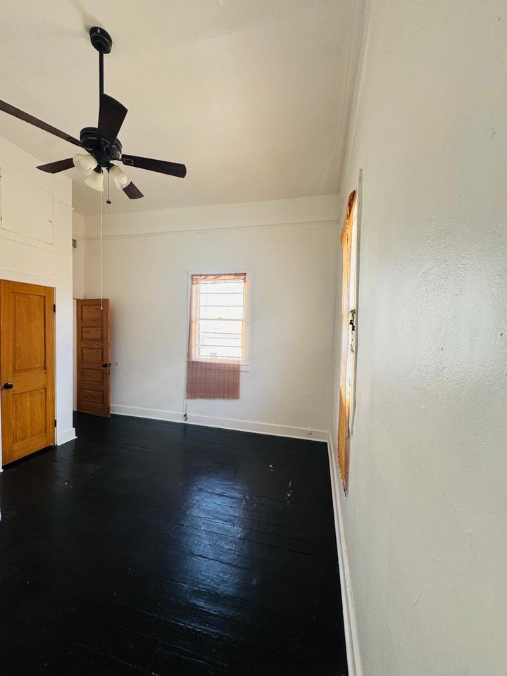1300 Governor Nicholls St #2A - Photo 5 of 5