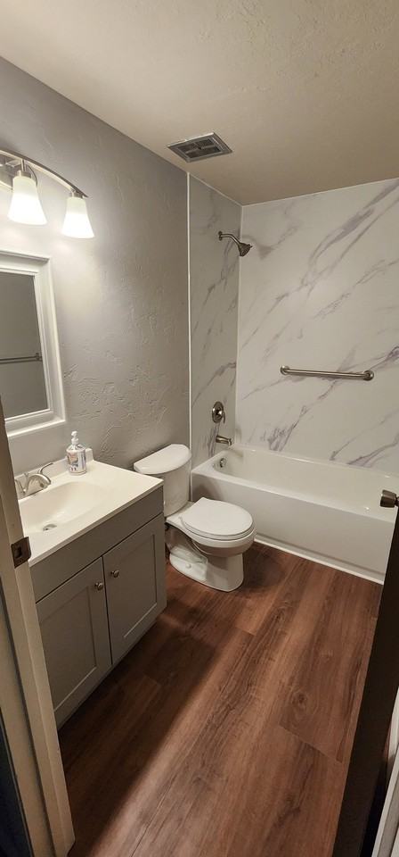 376 Eastland Dr N #376 - Photo 4 of 5