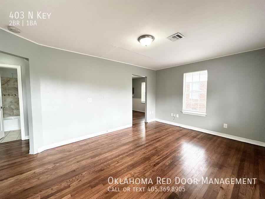 403 N Key Blvd - Photo 3 of 11