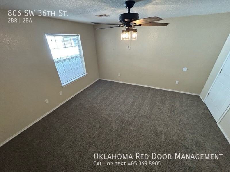806 Sw 36th St - Photo 6 of 9