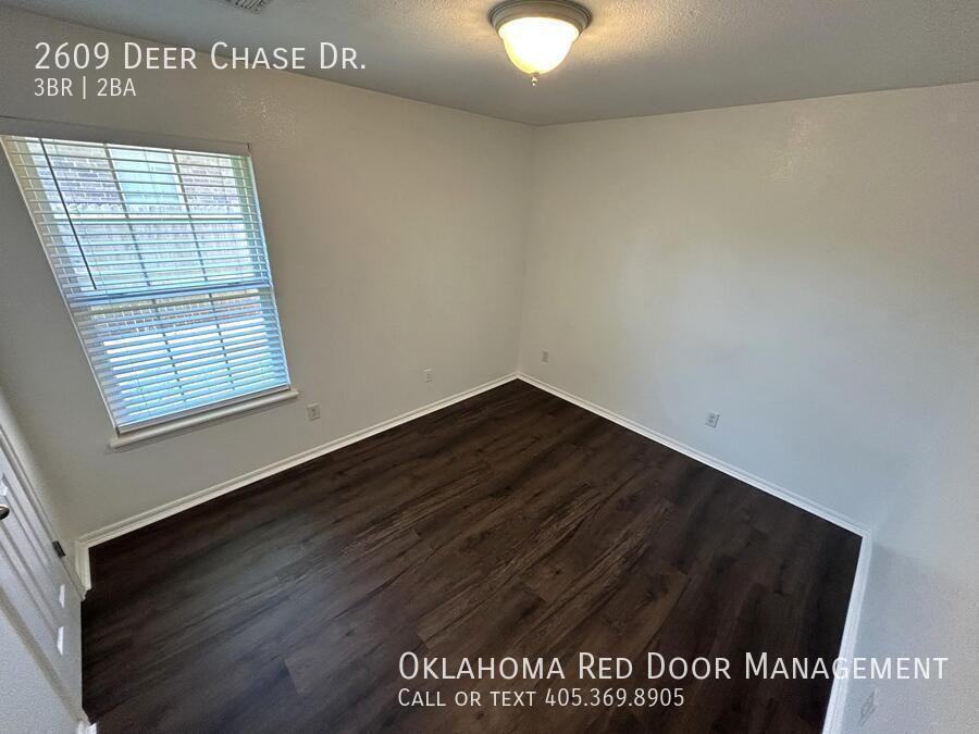 2609 Deer Chase Dr - Photo 4 of 9