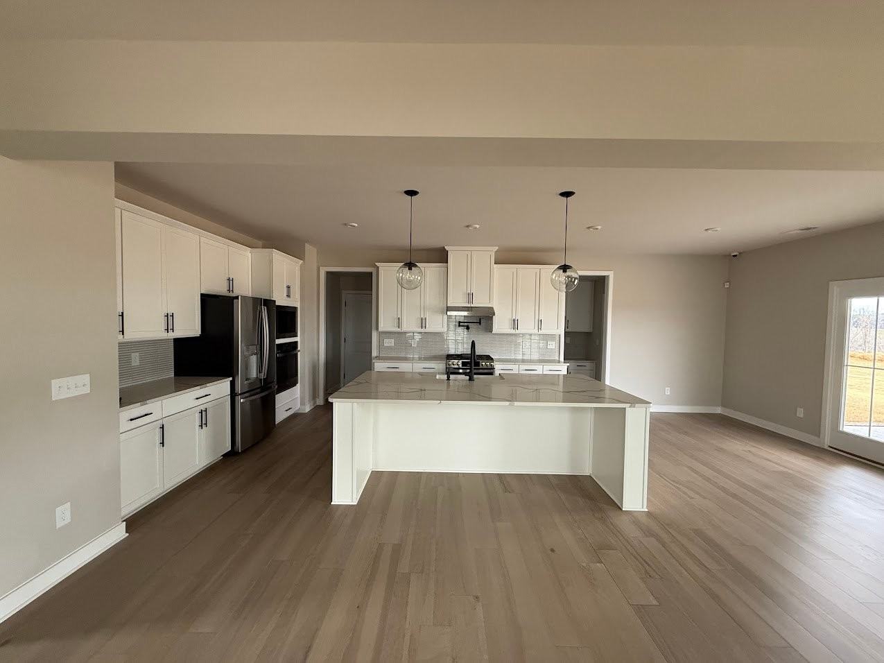 7105 Myrtle Burl Way - Photo 6 of 18