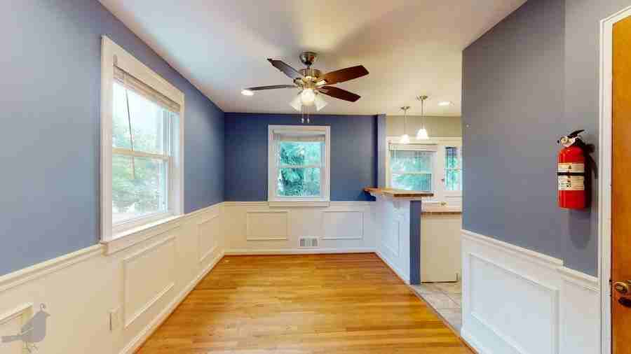 813 Hilltop Ter Se - Photo 4 of 43