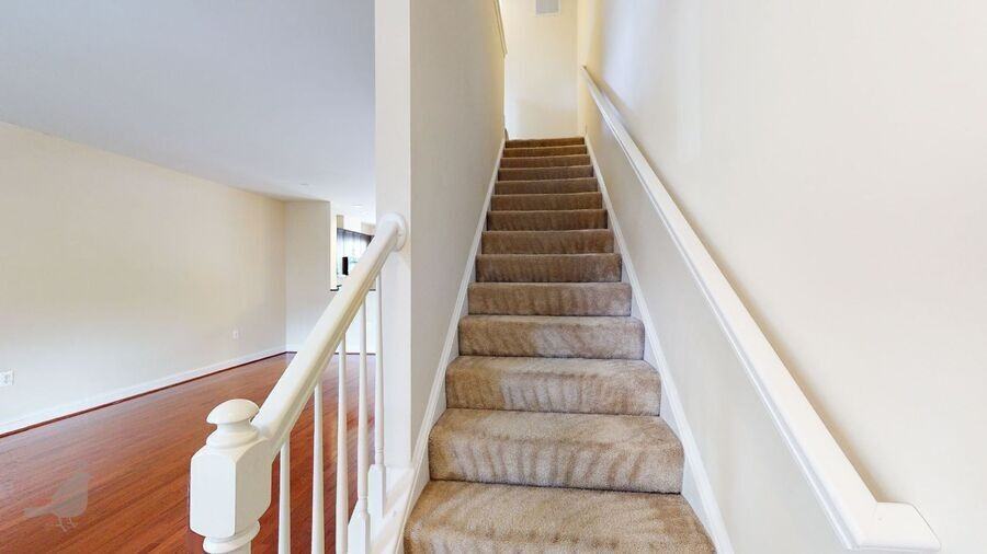 720 Barnes St Ne - Photo 3 of 50