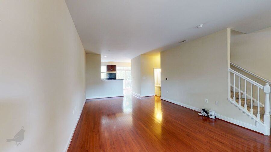 720 Barnes St Ne - Photo 5 of 50