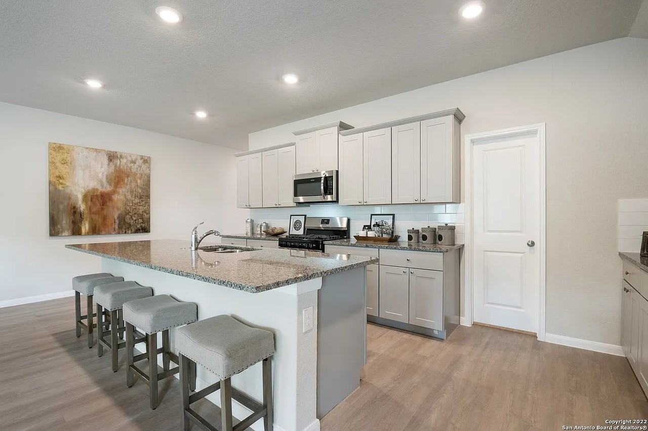 3703 Gristmill Way - Photo 4 of 13