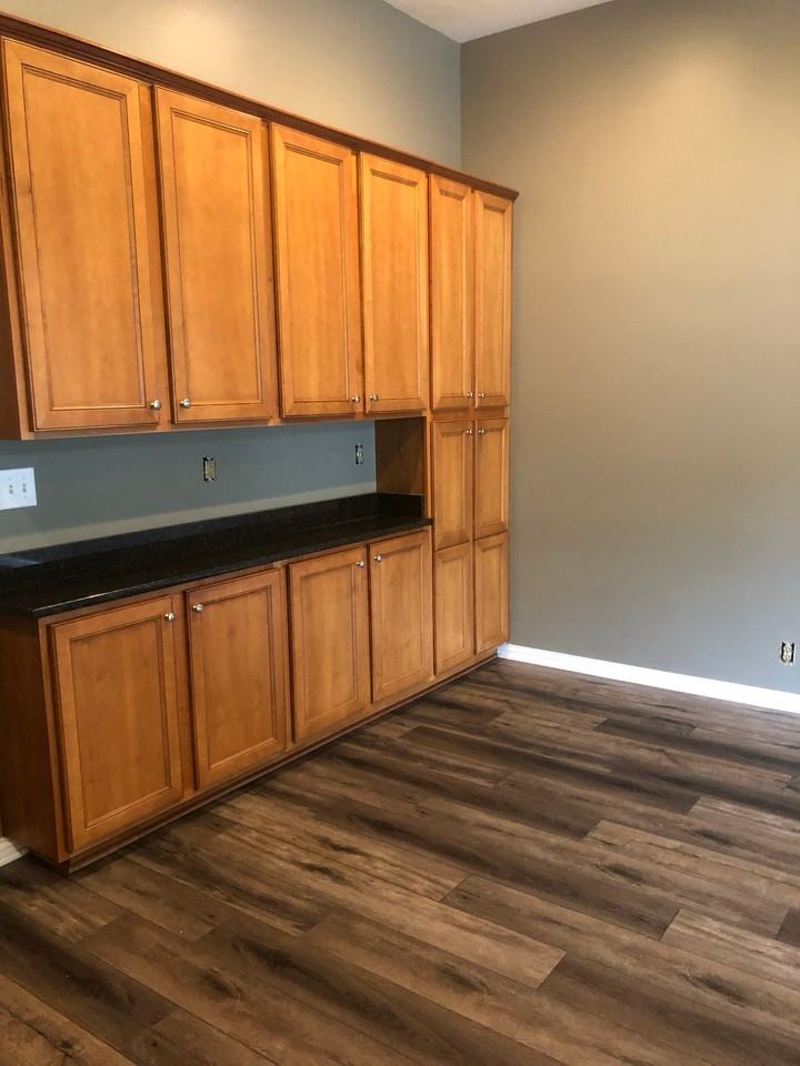 9438 Norton Commons Blvd - Photo 5 of 12
