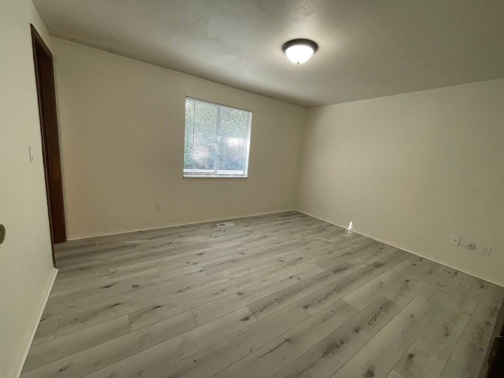 487 Stadium Ave - Photo 7 of 14