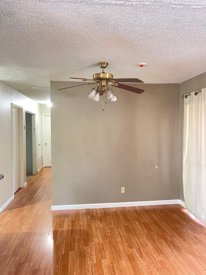2582 Gareth Cir - Photo 3 of 17
