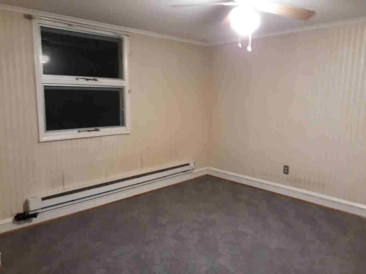 53 Hill St - Photo 3 of 20