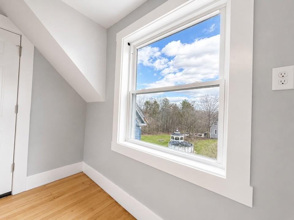 88 Western Ave - Photo 7 of 31