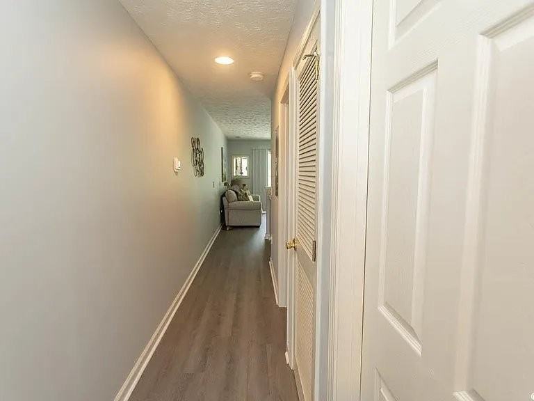 646 Tupelo Ln #4E - Photo 2 of 23