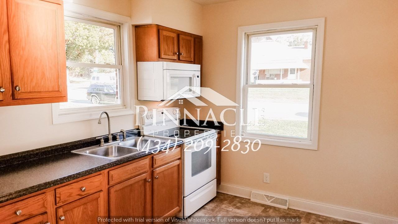 103 Roberts Ave - Photo 5 of 14