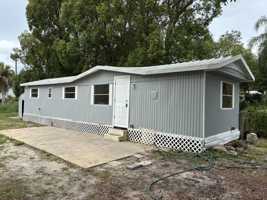 featured image of 1666 Highland Ct