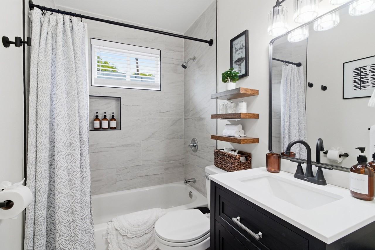 361 Cherry St #B - Photo 5 of 18