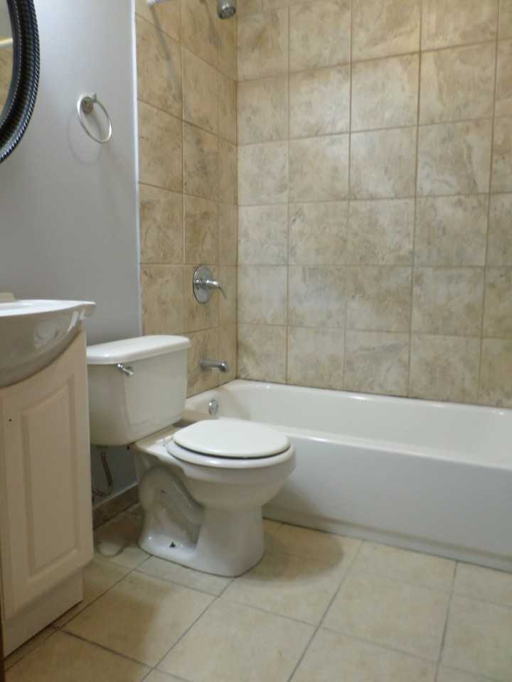 1554 S Homan Ave #3 - Photo 5 of 7