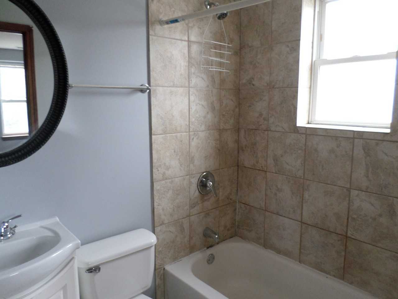 1554 S Homan Ave #3 - Photo 7 of 7