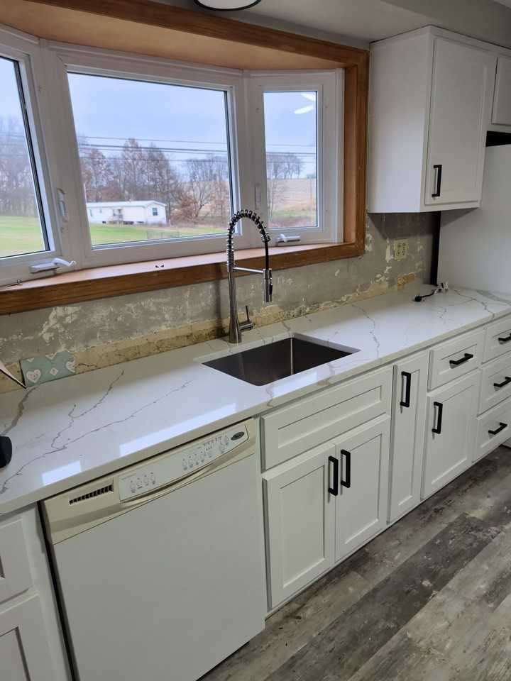 572 Dinnerbell Rd - Photo 6 of 13