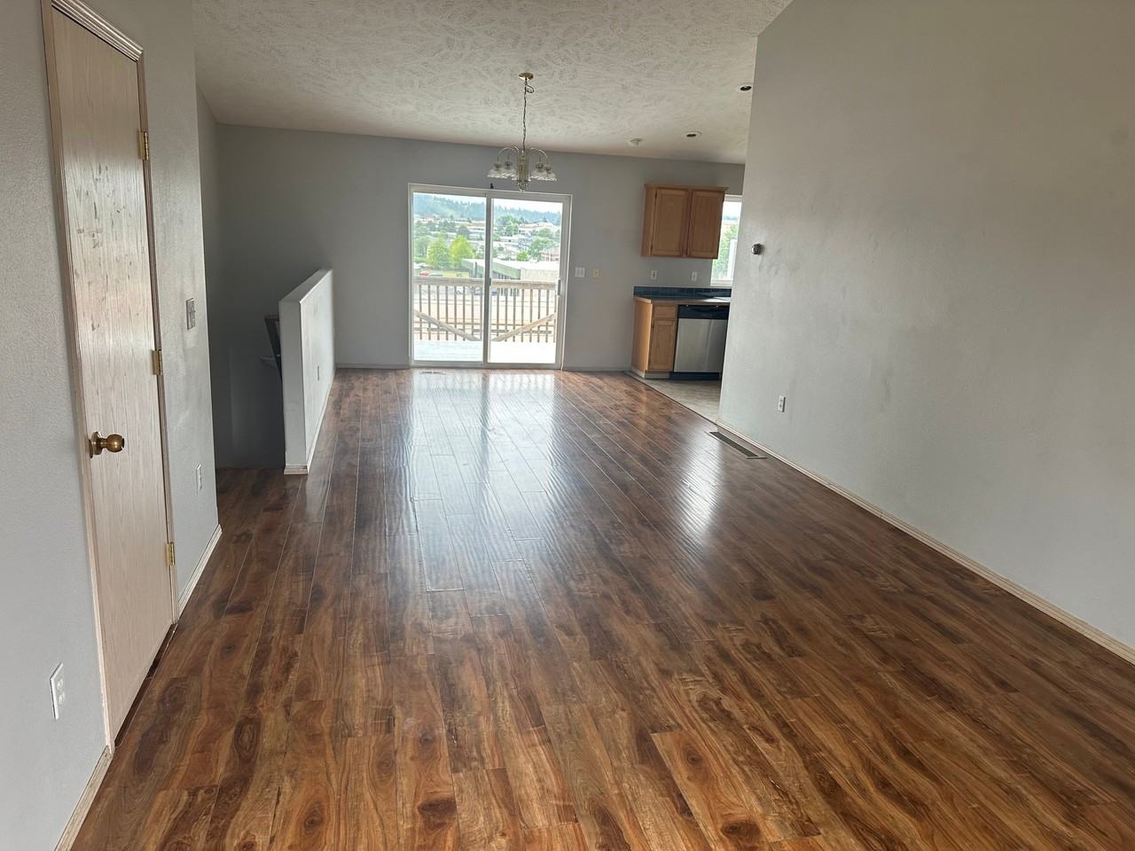 11715 E Nora Ave - Photo 5 of 17