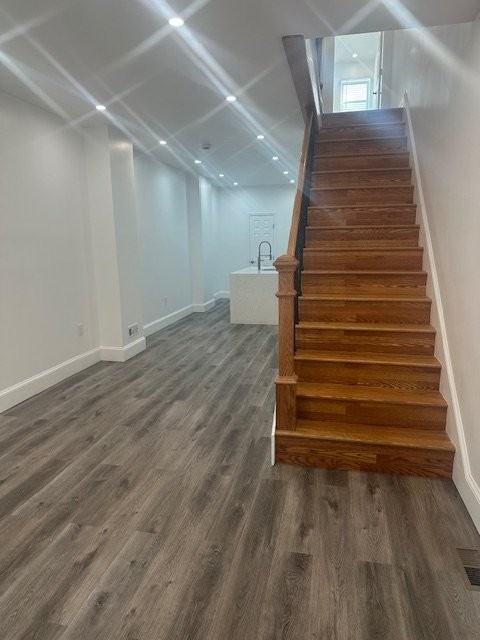 2739 Rayner Ave - Photo 2 of 17