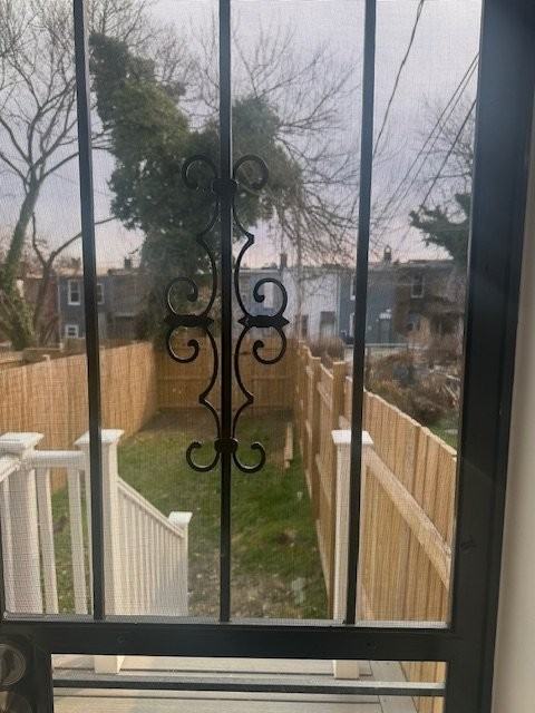 2739 Rayner Ave - Photo 5 of 17