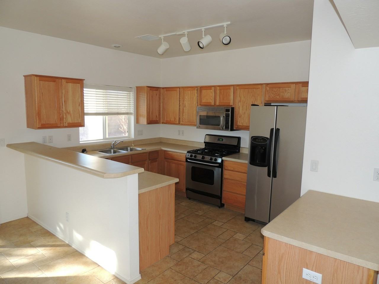 12793 East Moreno Street - Photo 3 of 39
