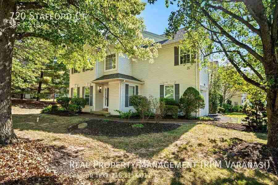 720 Stafford Ct - Photo 3 of 50