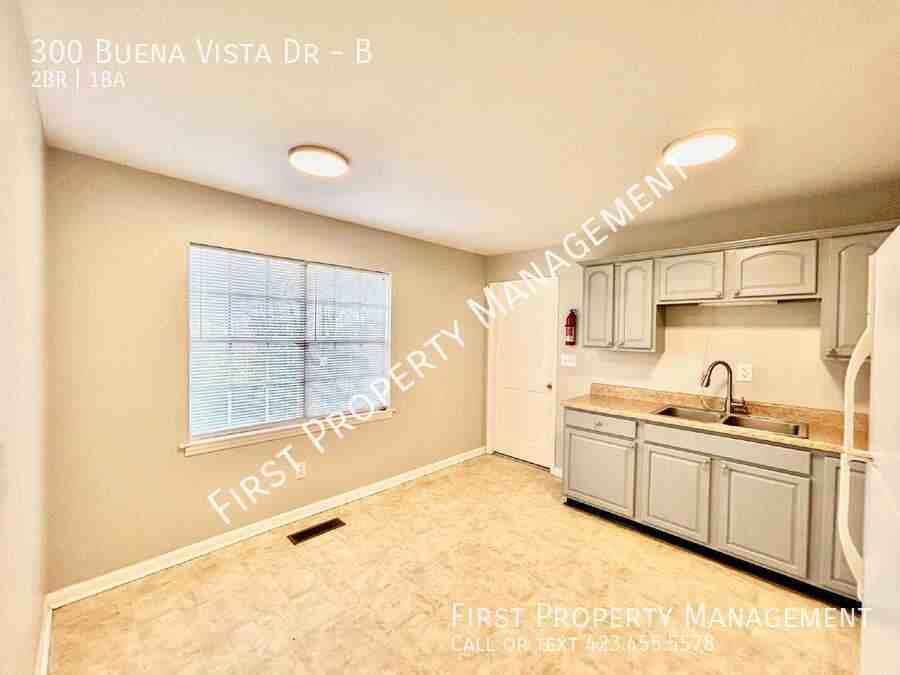 300 Buena Vista Dr #B - Photo 5 of 18