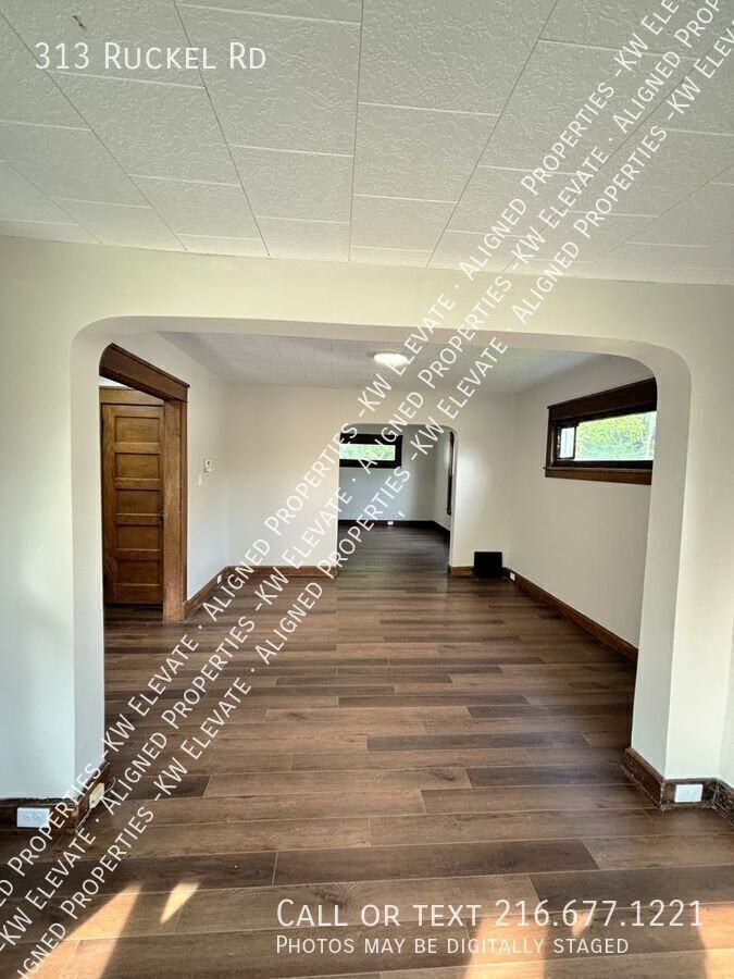 313 Ruckel Rd - Photo 4 of 27