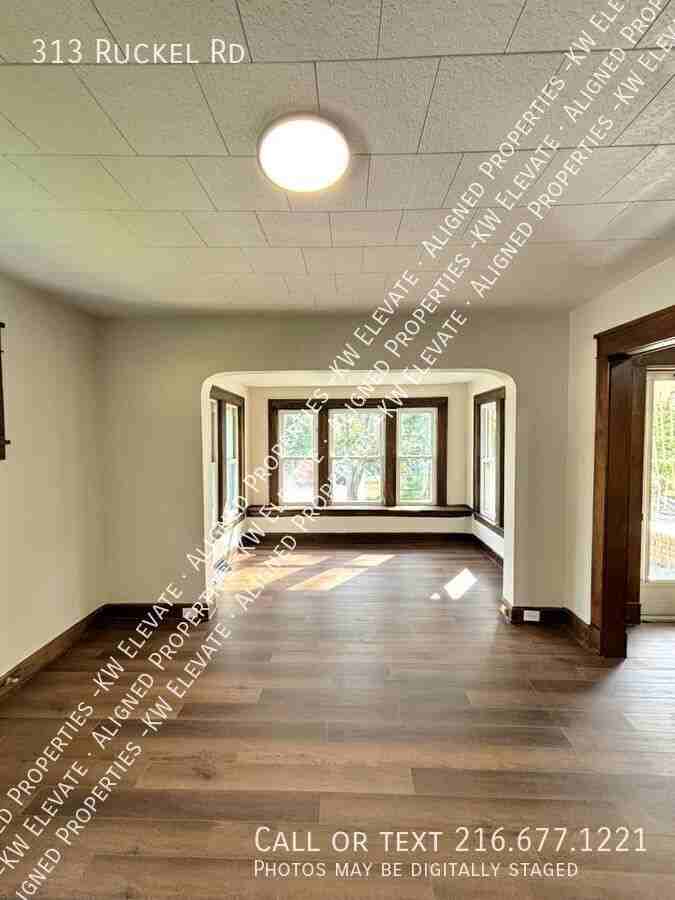 313 Ruckel Rd - Photo 5 of 27