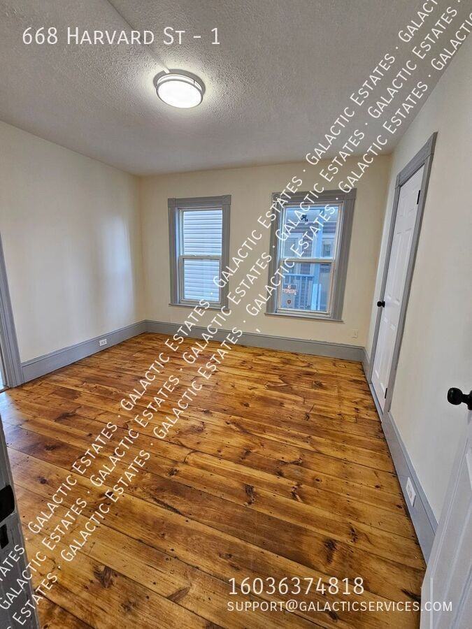 668 Harvard St #1 - Photo 7 of 13